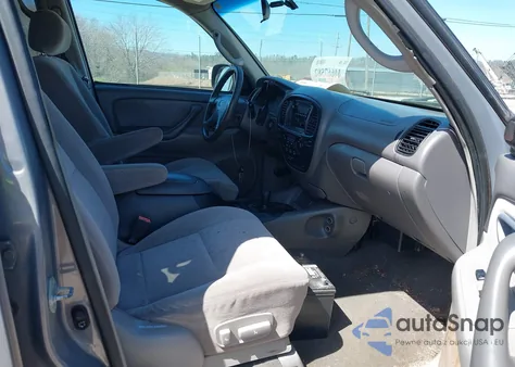 2002 Toyota Sequoia Sr5 V8 from USA, damaged, VIN 5TDBT44A02S093340